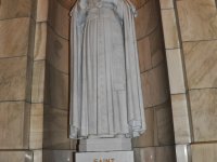 Statua di San Pio X nella chiesa di San Paolo a St.Paul in Minnesota