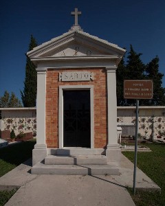 Cappella funeraria famiglia Sarto in cimitero